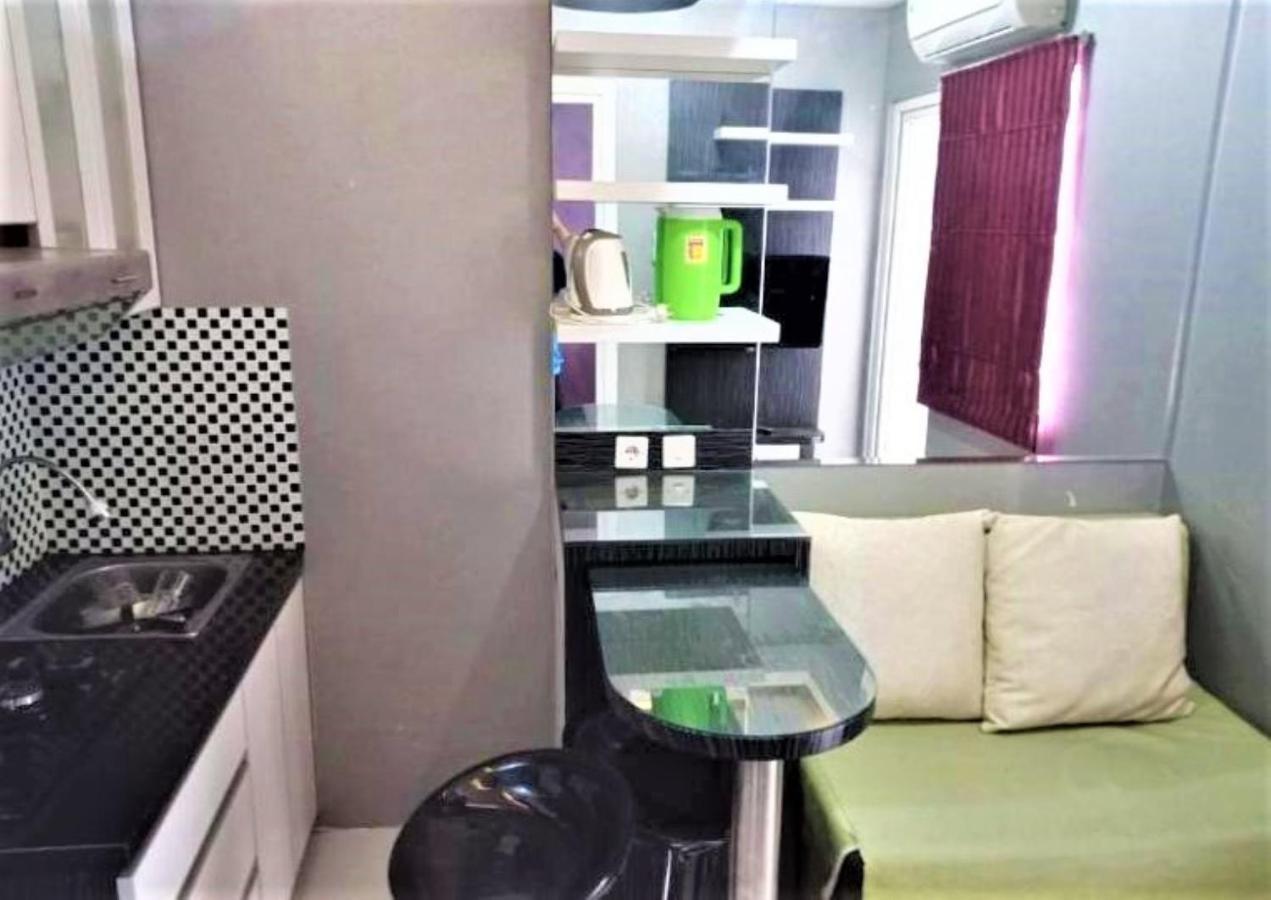 Green Pramuka Apartement By Vici Джакарта Экстерьер фото